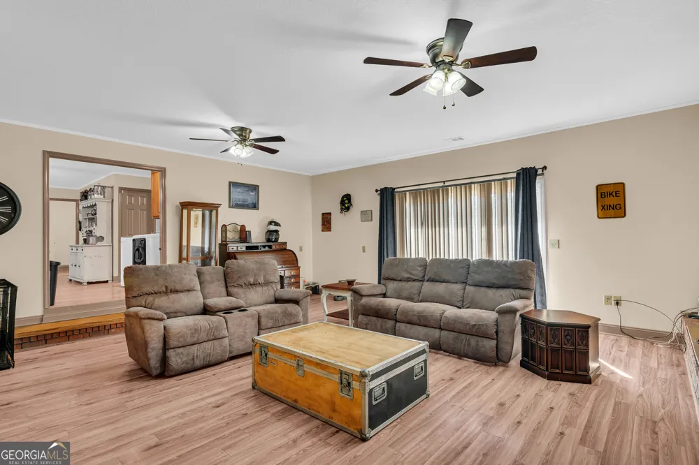 2671 Liberty Hill RD Eastanollee, GA 30538