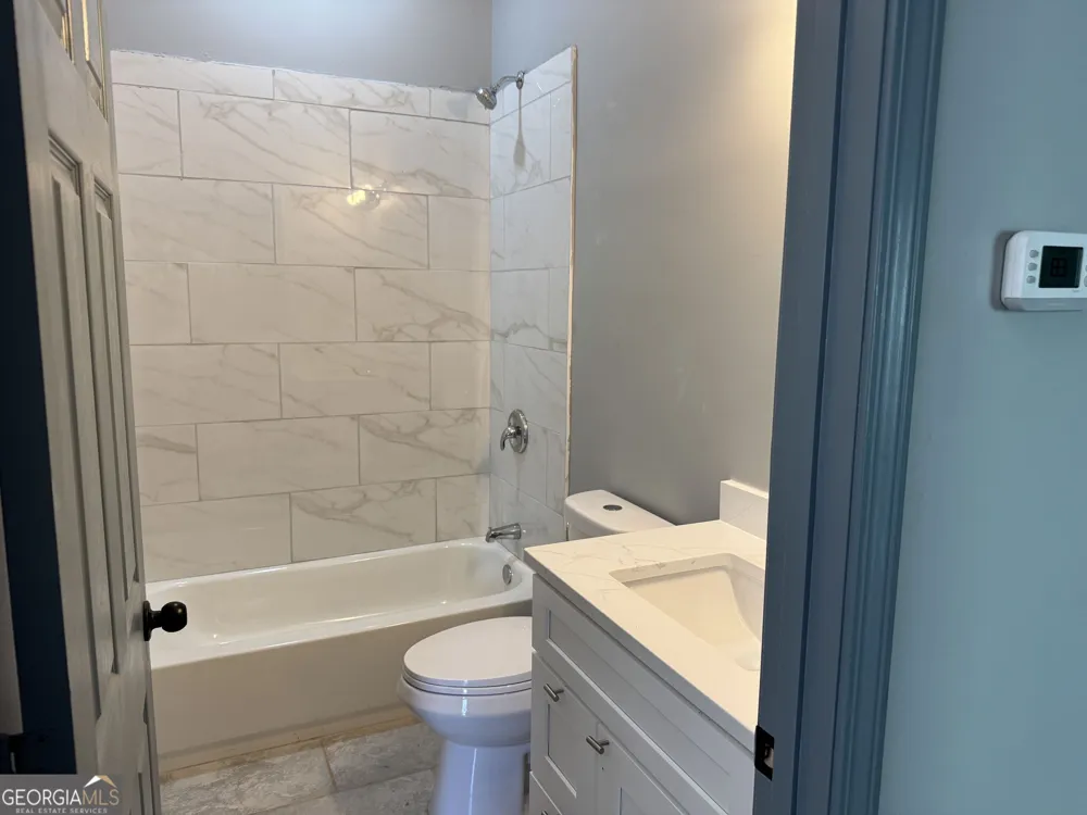 1555 W Poplar ST Griffin, GA 30224