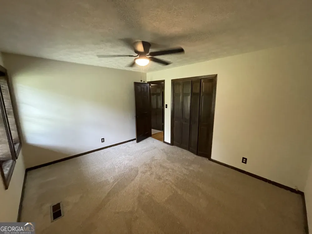 7334 Quail Run RD Lizella, GA 31052