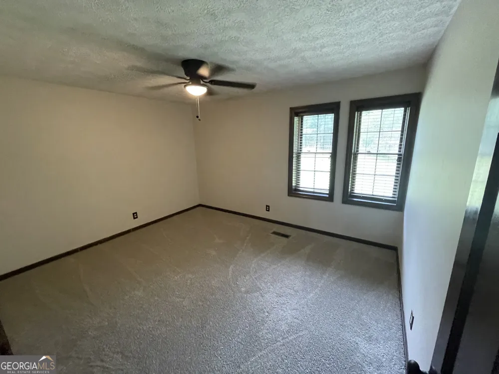 7334 Quail Run RD Lizella, GA 31052
