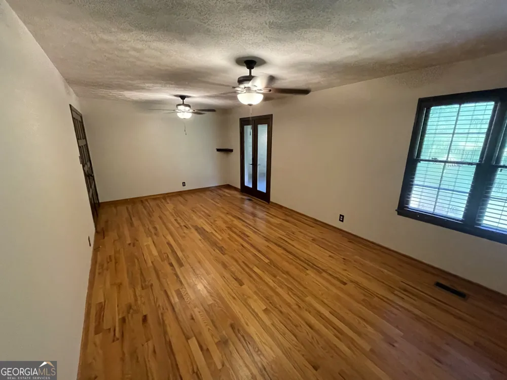 7334 Quail Run RD Lizella, GA 31052