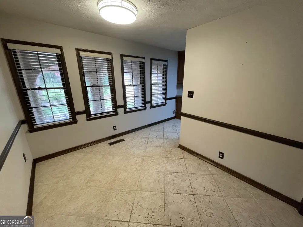 7334 Quail Run RD Lizella, GA 31052