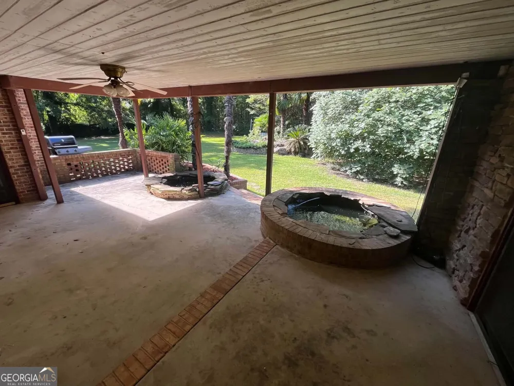 7334 Quail Run RD Lizella, GA 31052