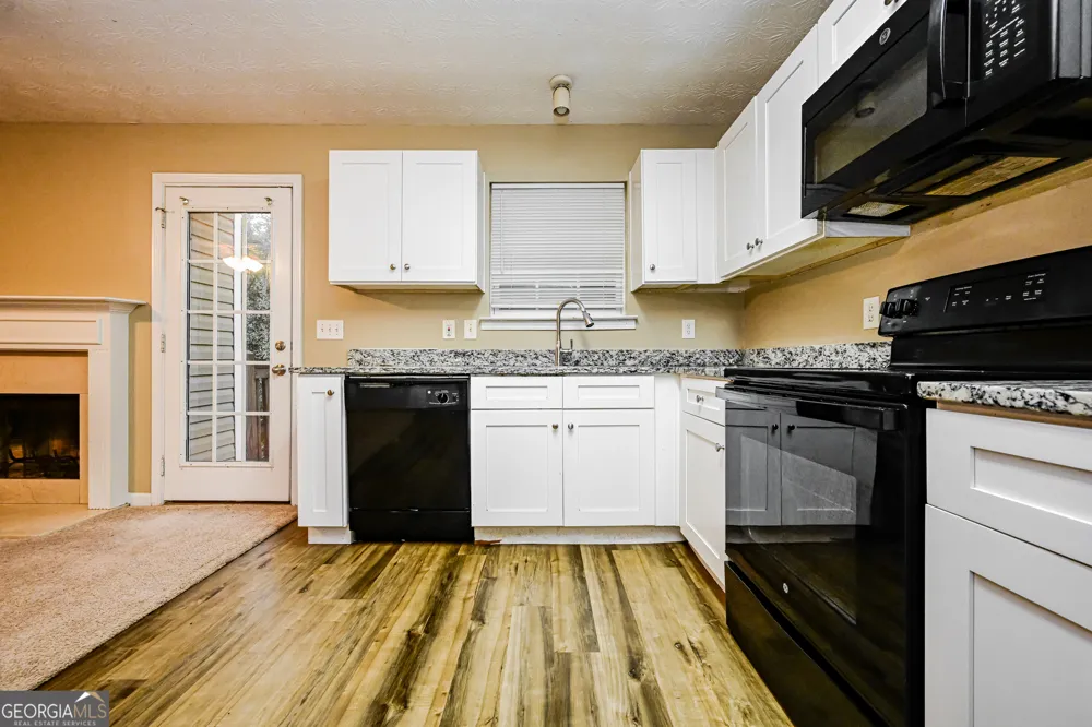 137 Longstreet CIR Oxford, GA 30054