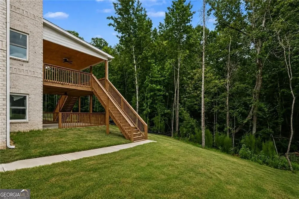 4267 Matisse LN Fairburn, GA 30213