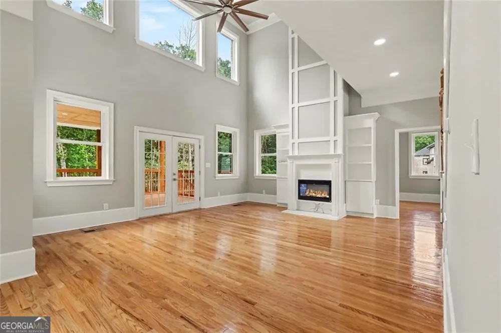4267 Matisse LN Fairburn, GA 30213