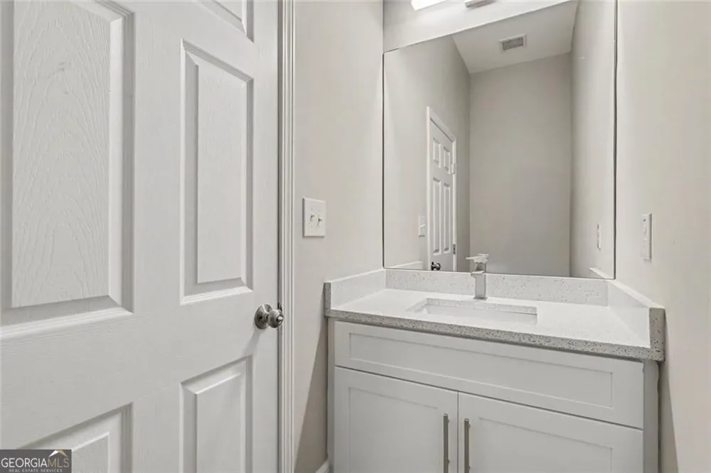 4267 Matisse LN Fairburn, GA 30213