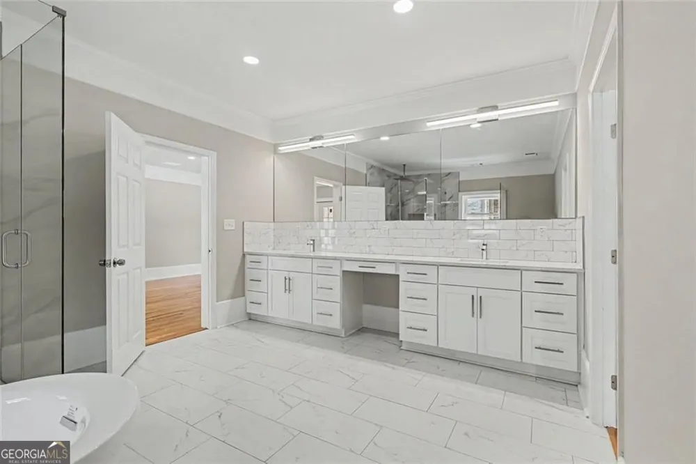 4267 Matisse LN Fairburn, GA 30213