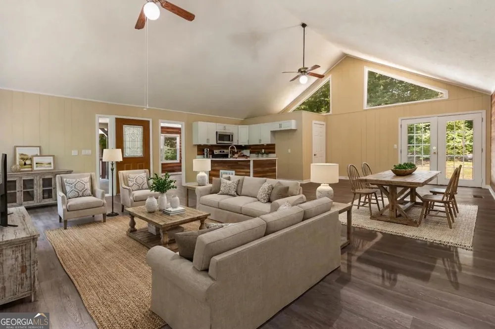 1194 Booger Hollow RD SW Lindale, GA 30147