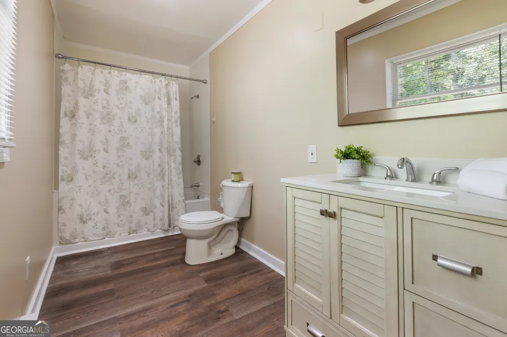 1194 Booger Hollow RD SW Lindale, GA 30147