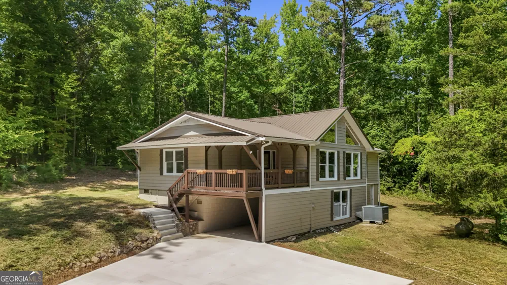 1194 Booger Hollow RD SW Lindale, GA 30147