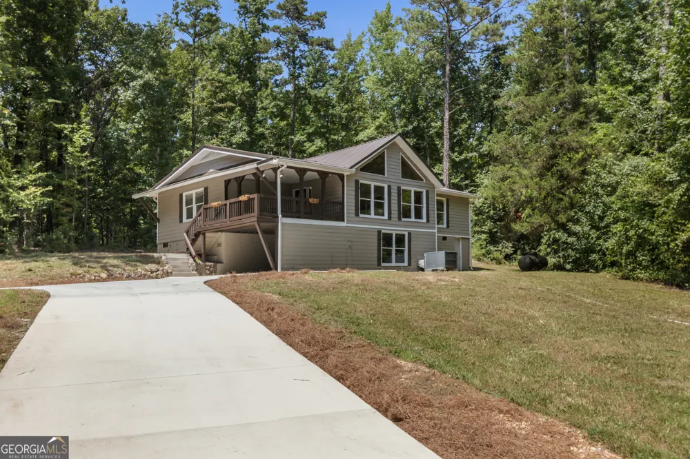 1194 Booger Hollow RD SW Lindale, GA 30147