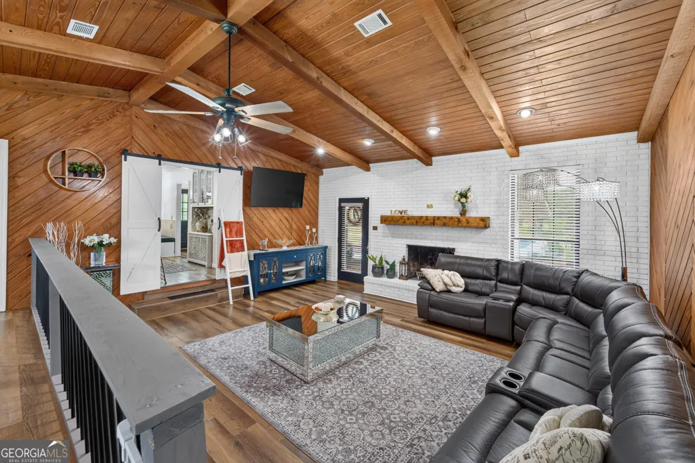 5486 Bowen RD Blackshear, GA 31516