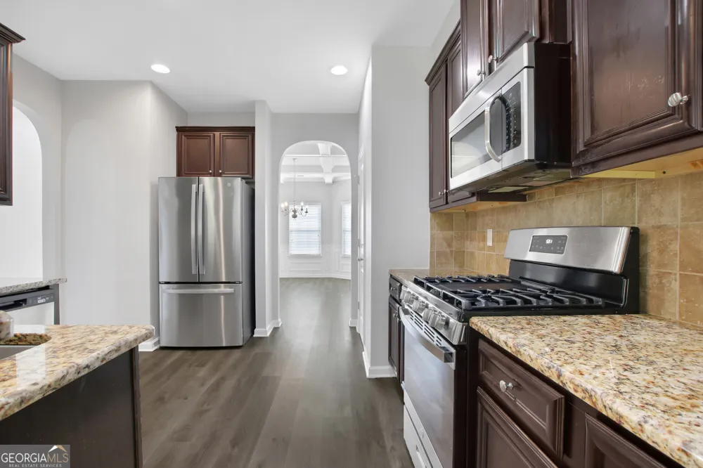 6740 Oak Hill PL Fairburn, GA 30213
