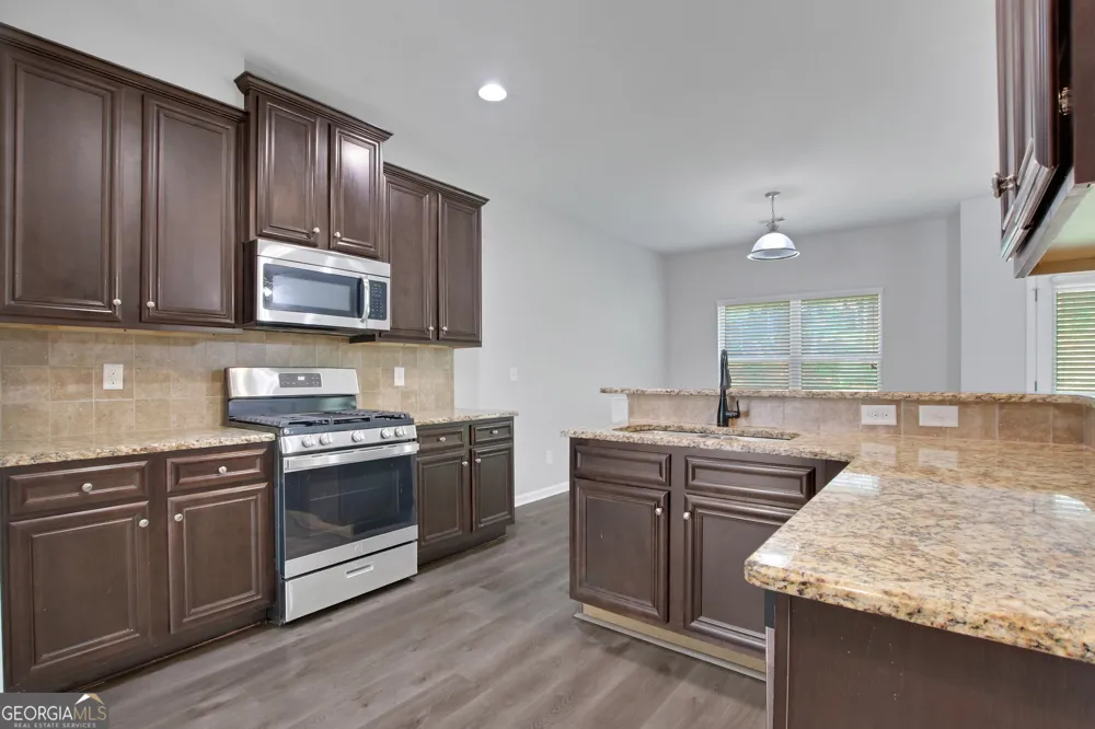 6740 Oak Hill PL Fairburn, GA 30213