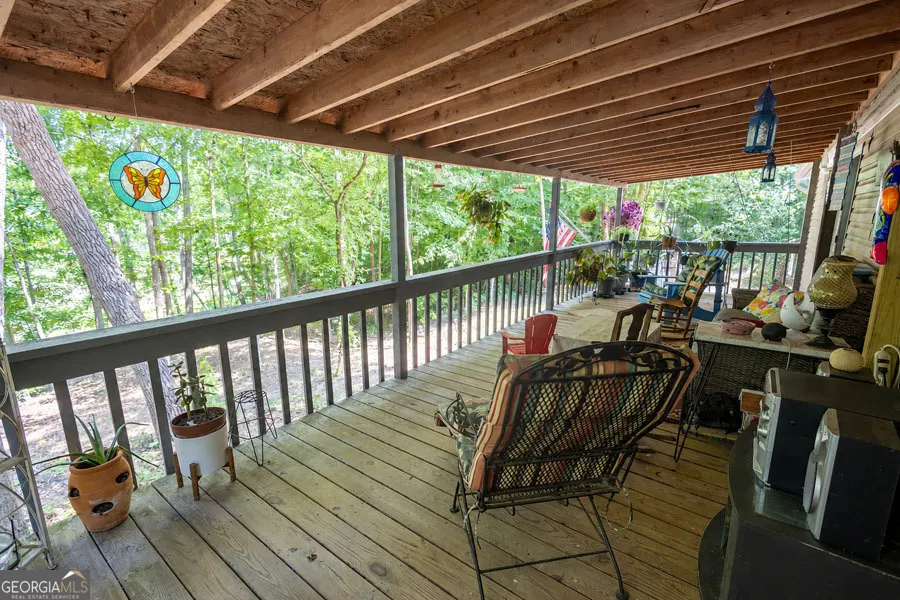 1 Pine Needle DR Martin, GA 30557