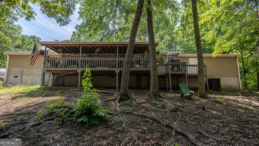 1 Pine Needle DR Martin, GA 30557