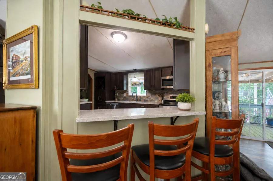 1 Pine Needle DR Martin, GA 30557