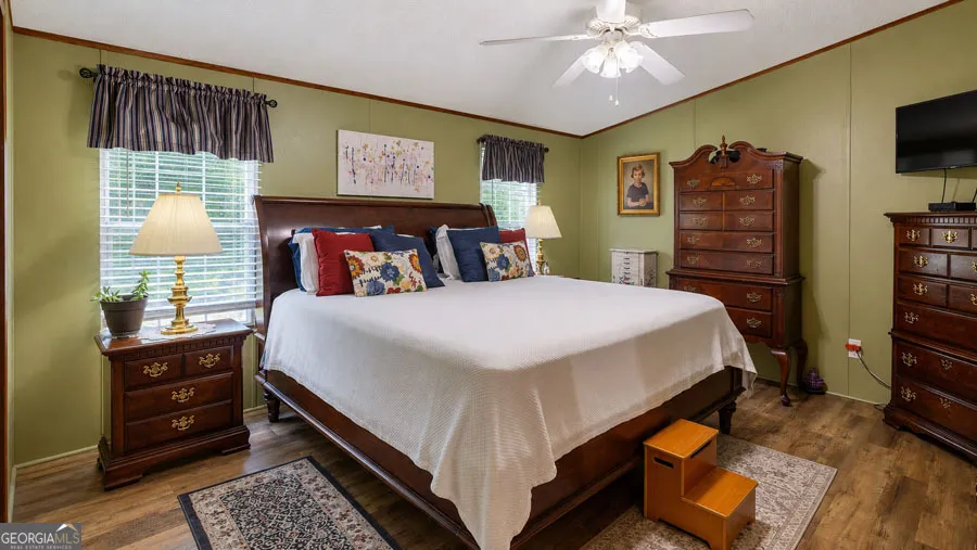 1 Pine Needle DR Martin, GA 30557