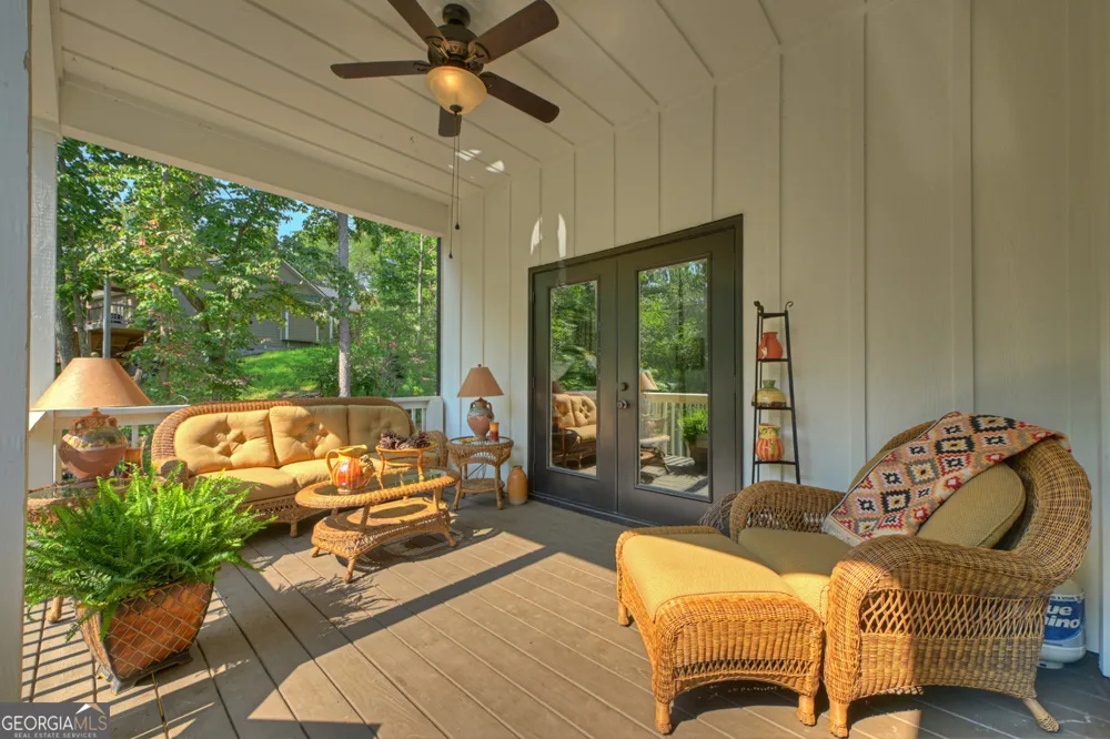 88 Talona Lake LN Ellijay, GA 30536