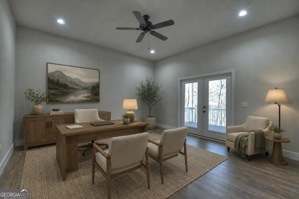 88 Talona Lake LN Ellijay, GA 30536