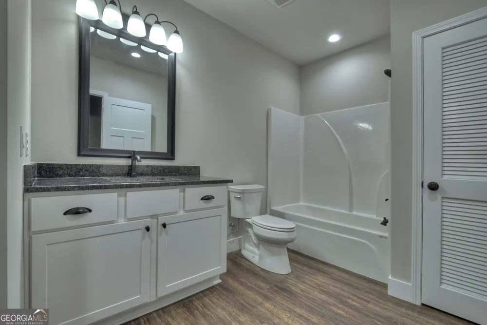 88 Talona Lake LN Ellijay, GA 30536