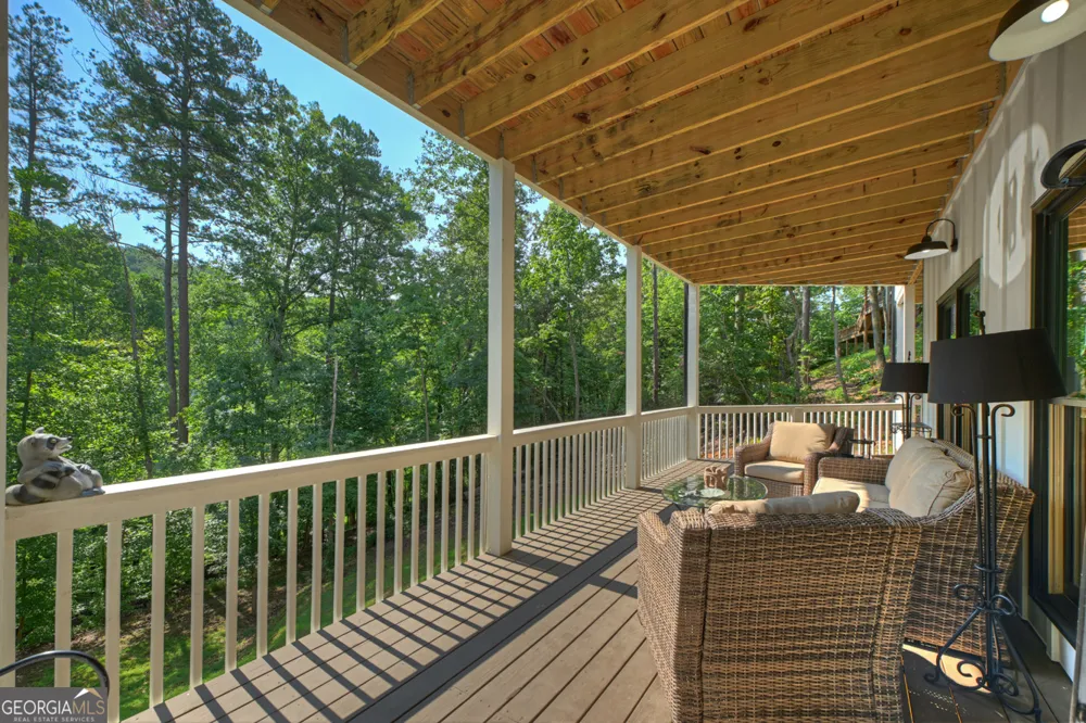 88 Talona Lake LN Ellijay, GA 30536