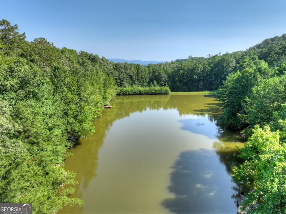 88 Talona Lake LN Ellijay, GA 30536