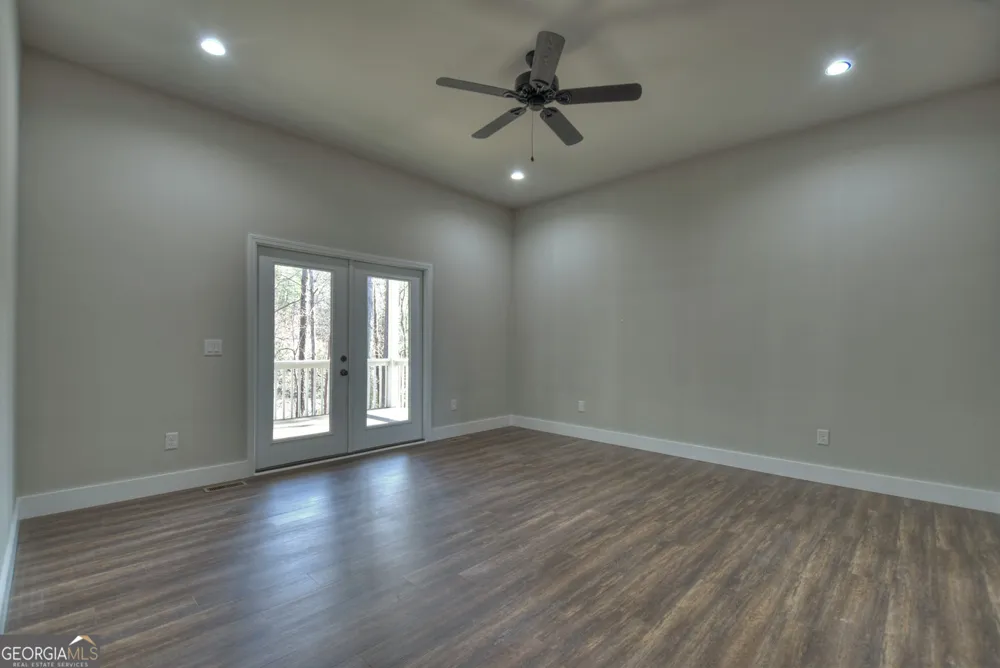 88 Talona Lake LN Ellijay, GA 30536