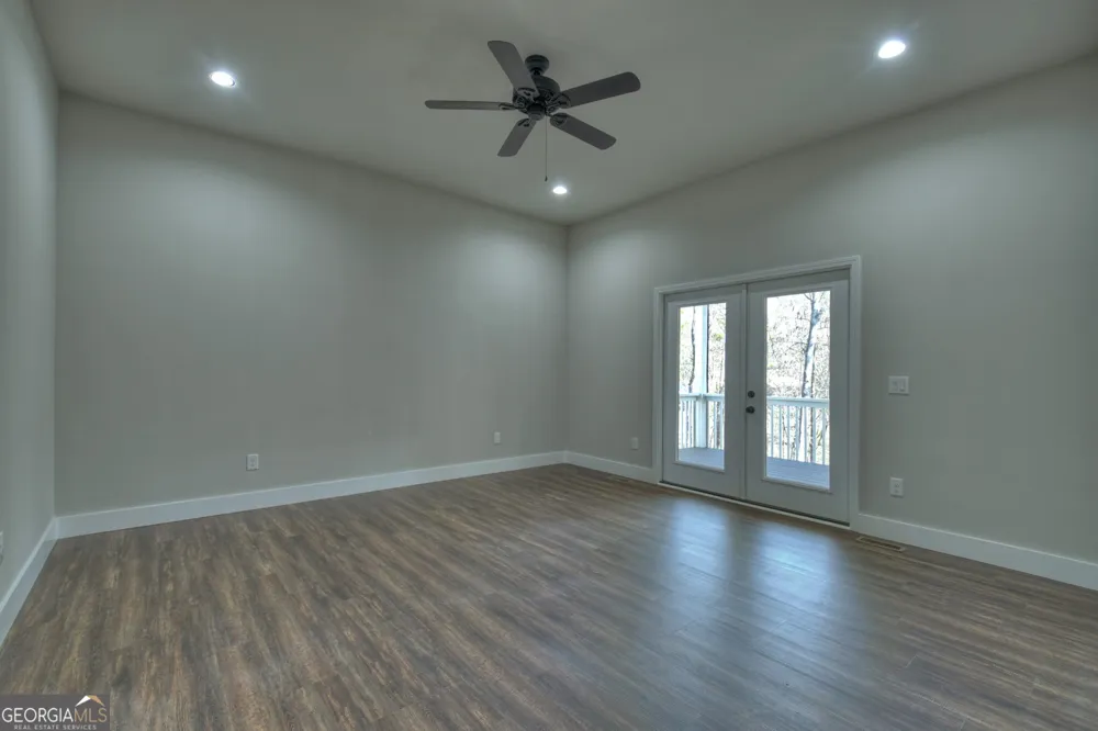 88 Talona Lake LN Ellijay, GA 30536