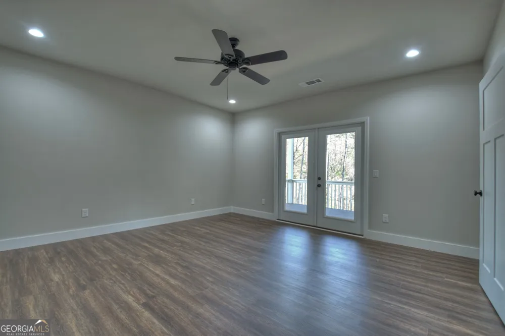88 Talona Lake LN Ellijay, GA 30536