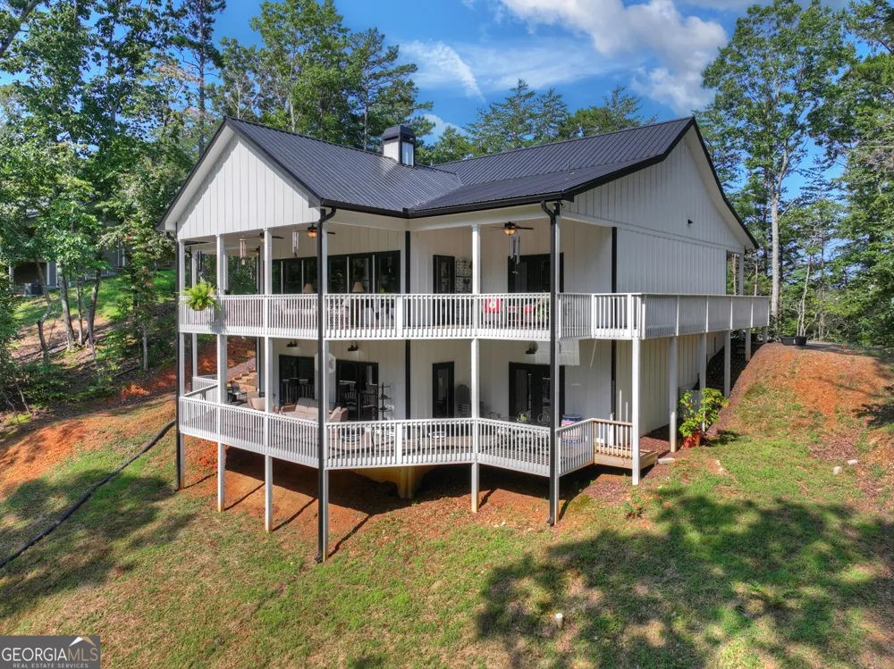 88 Talona Lake LN Ellijay, GA 30536
