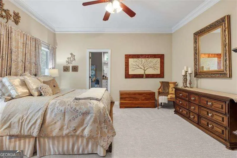 12 Somerset LN Cartersville, GA 30121
