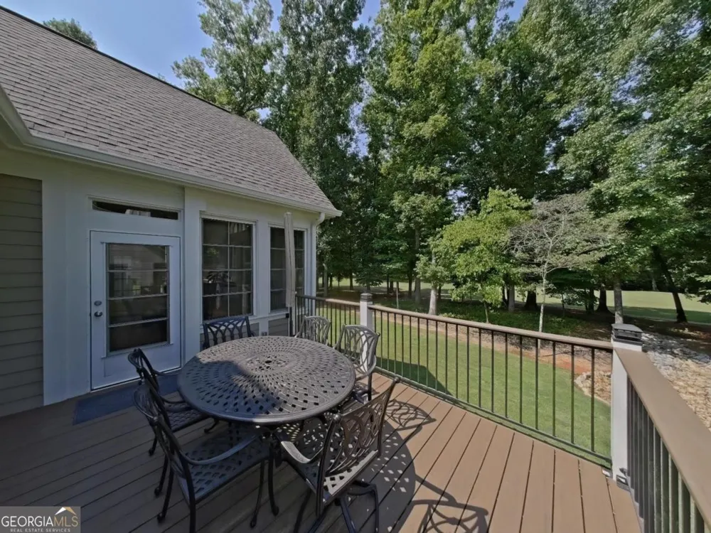 1821 Club DR Greensboro, GA 30642