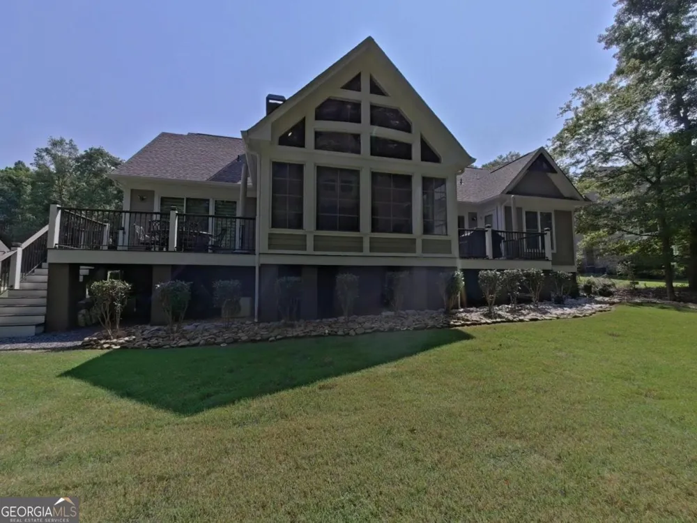 1821 Club DR Greensboro, GA 30642