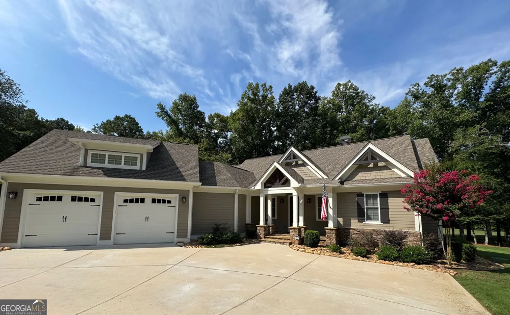 1821 Club DR Greensboro, GA 30642