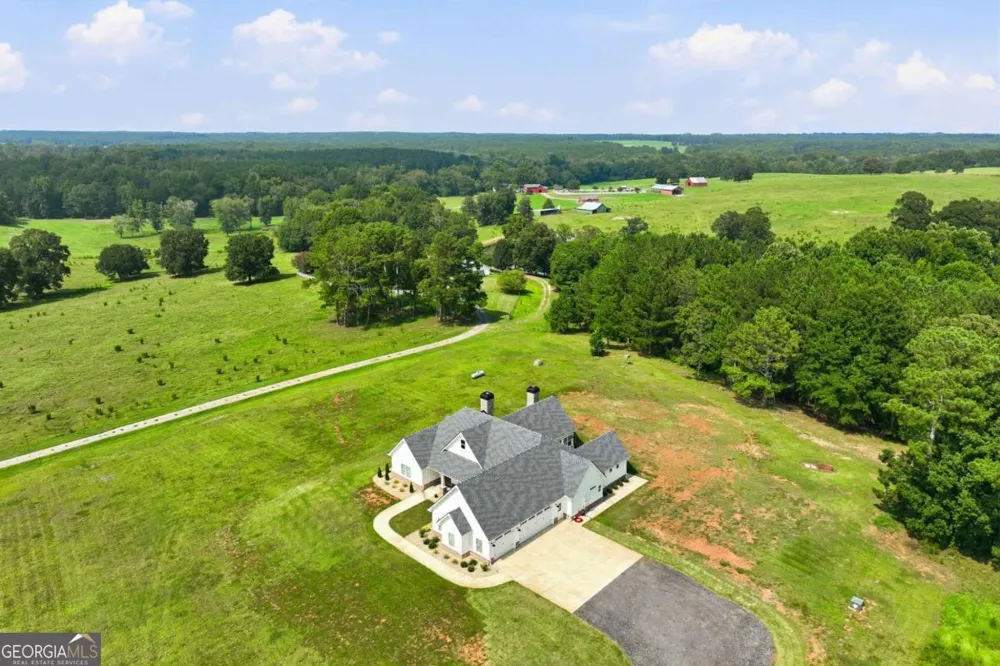 5631 Sandy Creek RD Madison, GA 30650