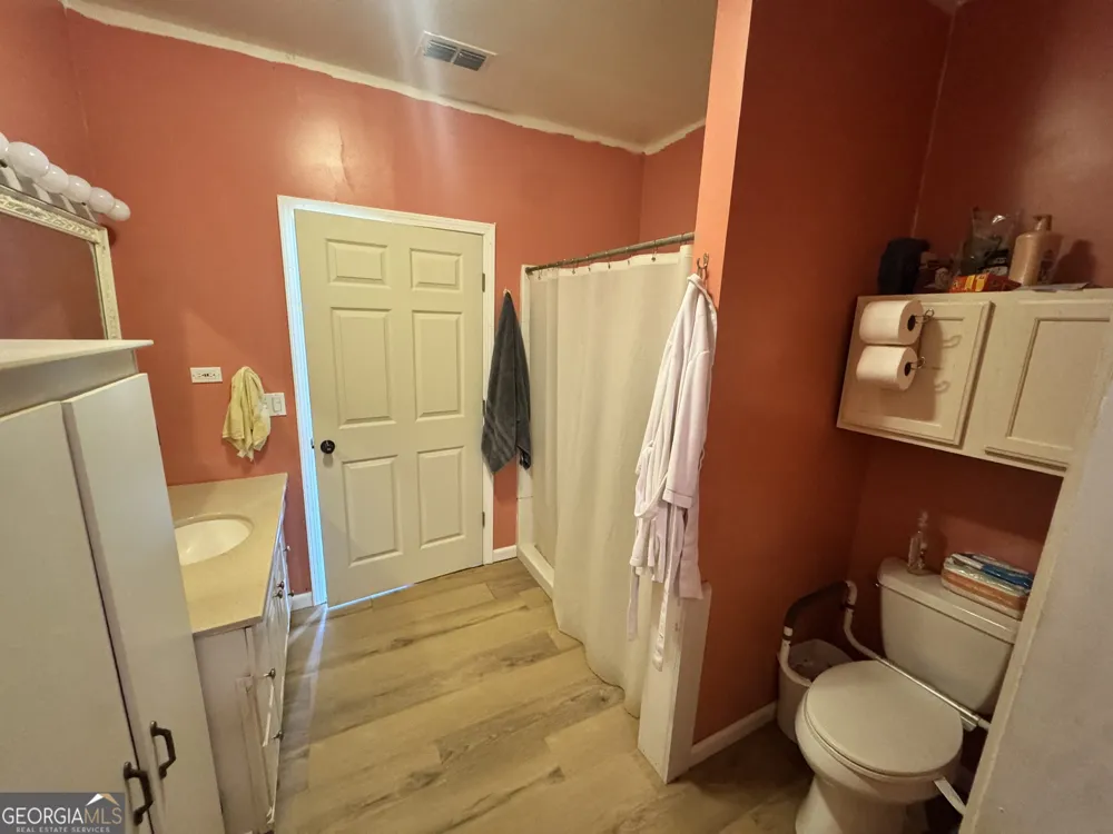 470 Ed Harrell RD Hortense, GA 31543