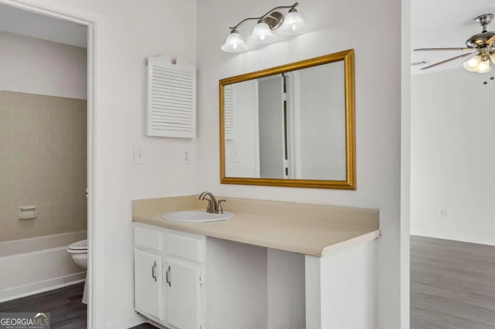 6308 E Windsor LN Norcross, GA 30093
