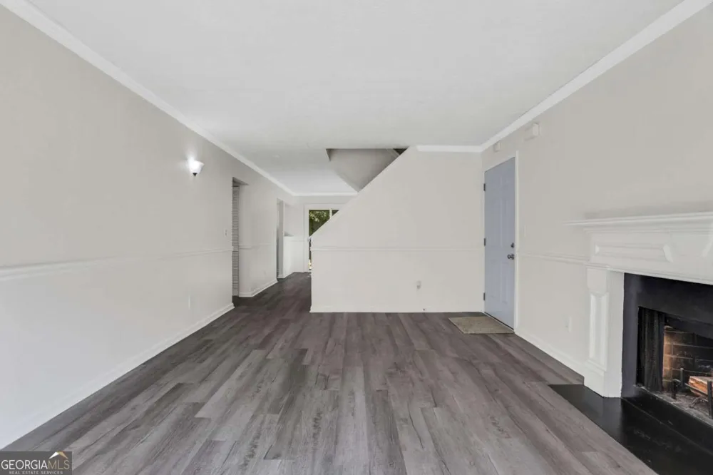 6308 E Windsor LN Norcross, GA 30093