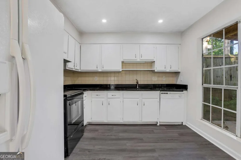6308 E Windsor LN Norcross, GA 30093