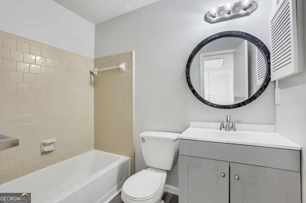 6308 E Windsor LN Norcross, GA 30093
