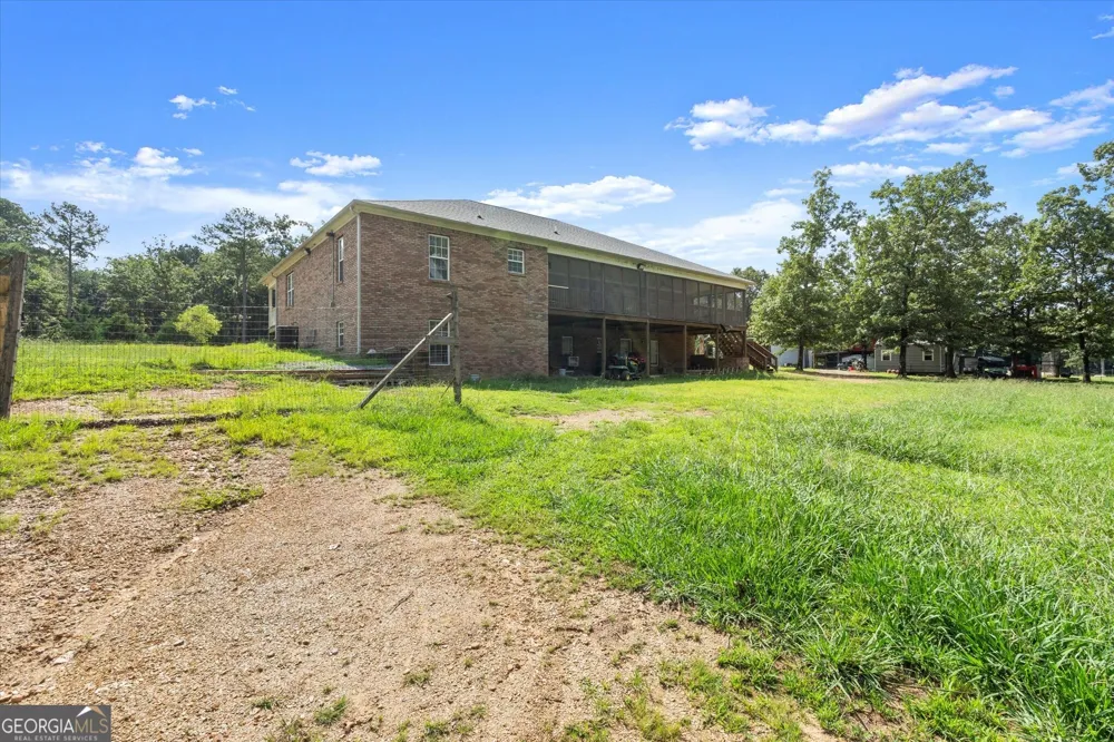 788 Nesbit LOOP NE Resaca, GA 30735