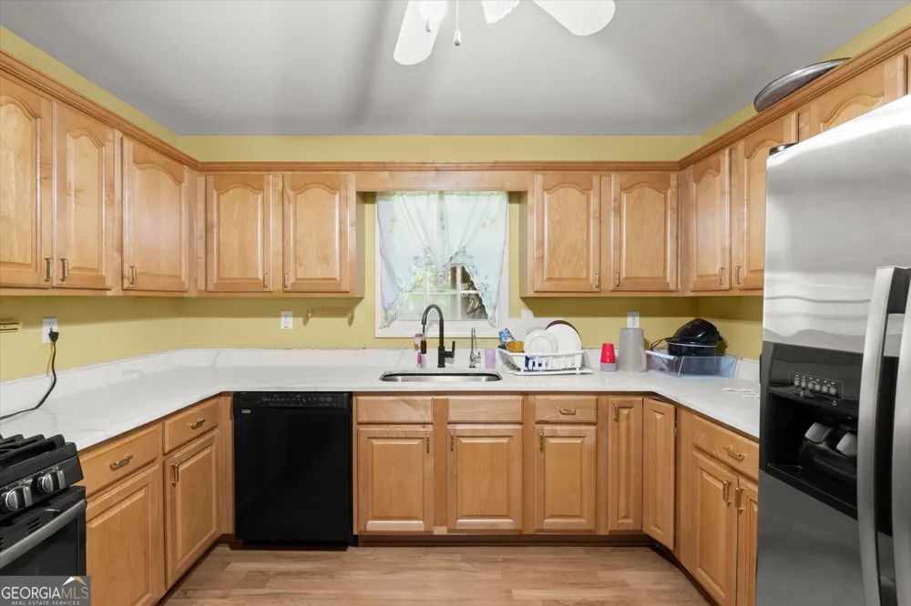 788 Nesbit LOOP NE Resaca, GA 30735