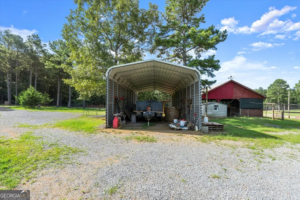 788 Nesbit LOOP NE Resaca, GA 30735