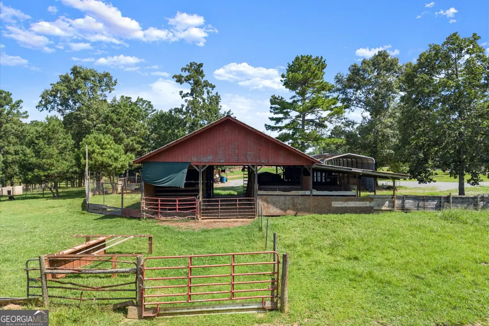 788 Nesbit LOOP NE Resaca, GA 30735