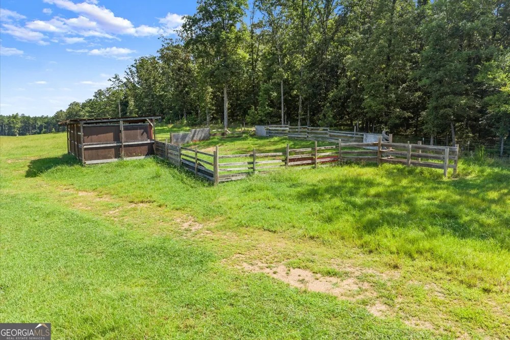 788 Nesbit LOOP NE Resaca, GA 30735