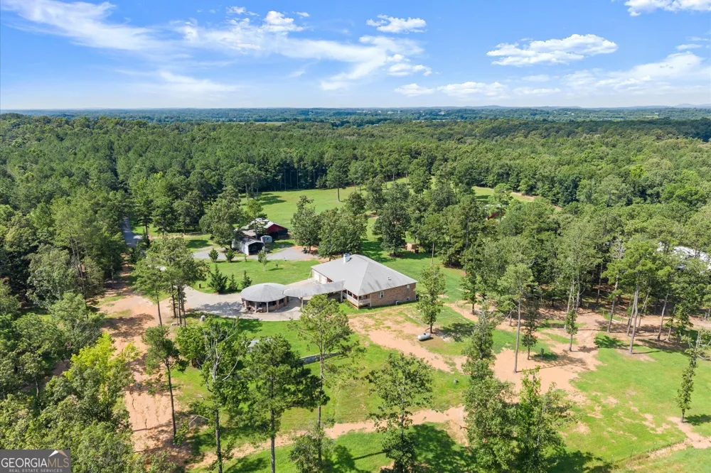 788 Nesbit LOOP NE Resaca, GA 30735