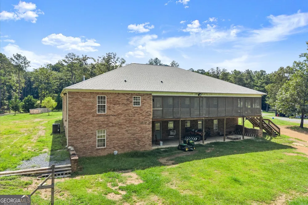 788 Nesbit LOOP NE Resaca, GA 30735