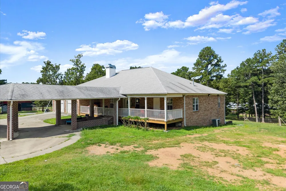 788 Nesbit LOOP NE Resaca, GA 30735